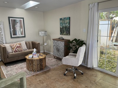 Talk Heart Counseling office